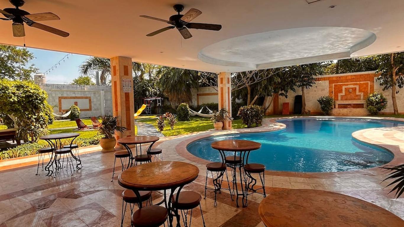 Hotel Palacio Maya
