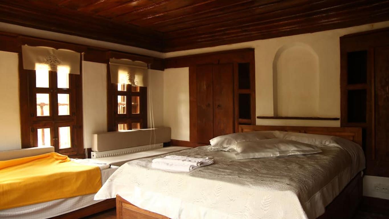 Safranbolu Camlica Konagi Carsi Evi