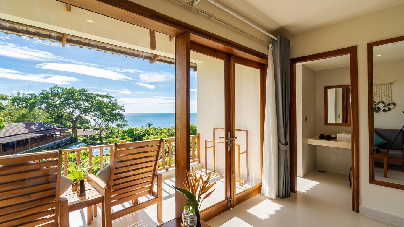 Camia Resort & Spa