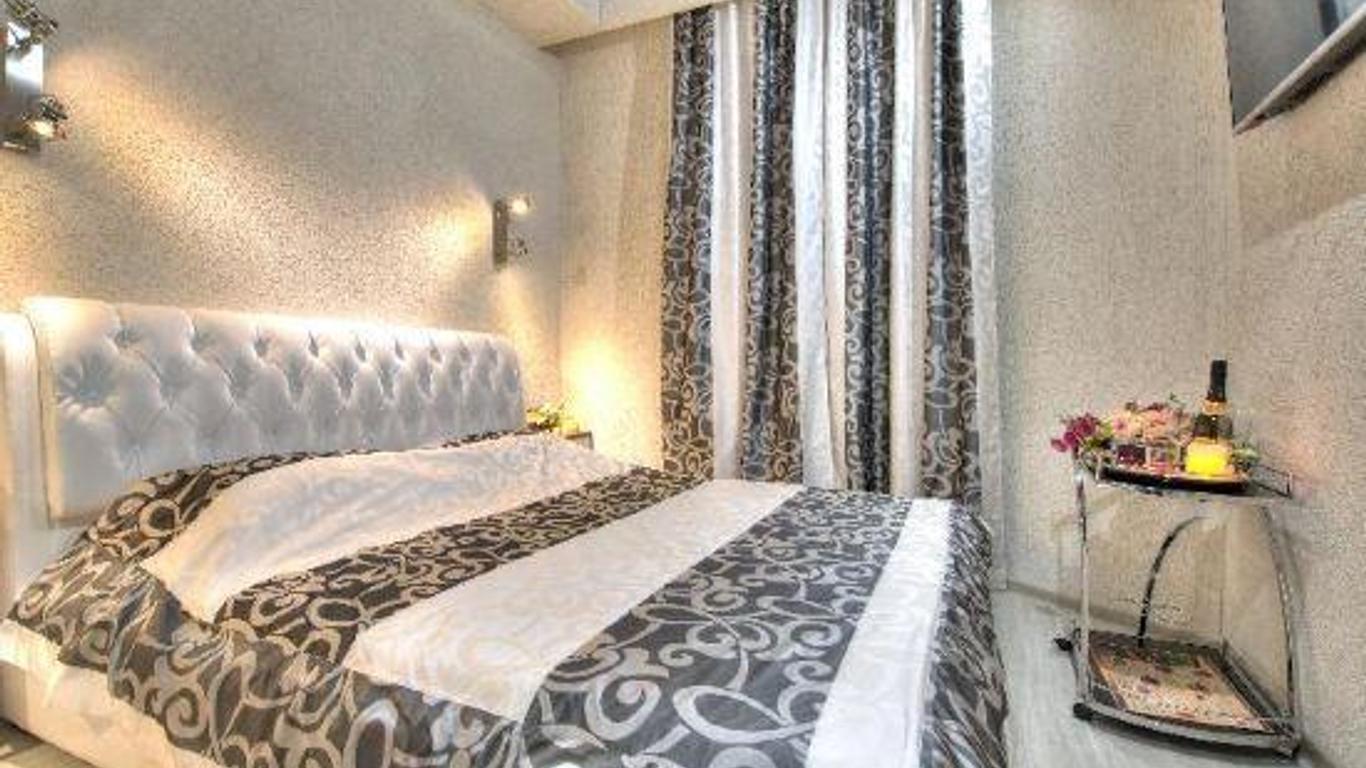 Alex Hotel na Kosygina