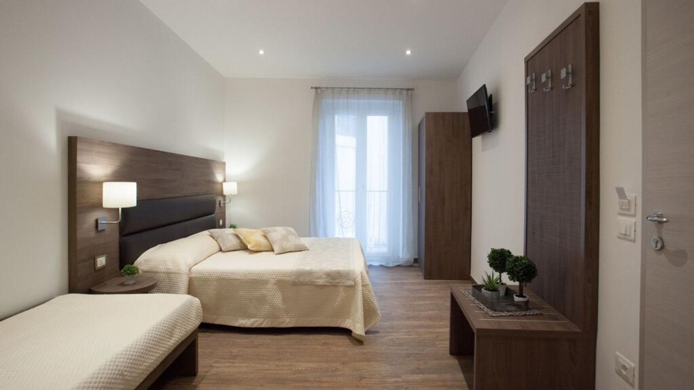 Magnifica Luxury Suites