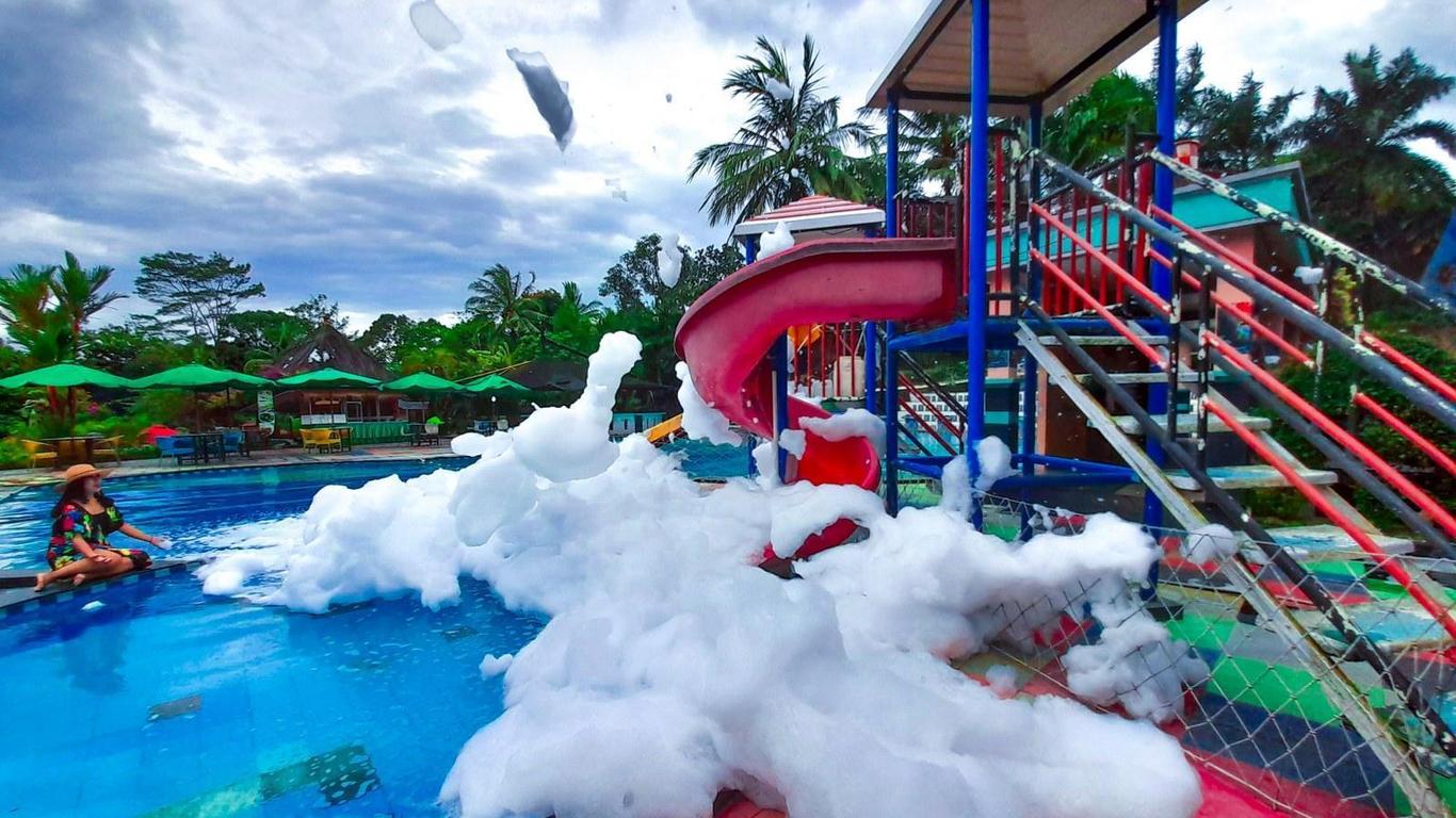 The Jhon's Cianjur Aquatic Resort