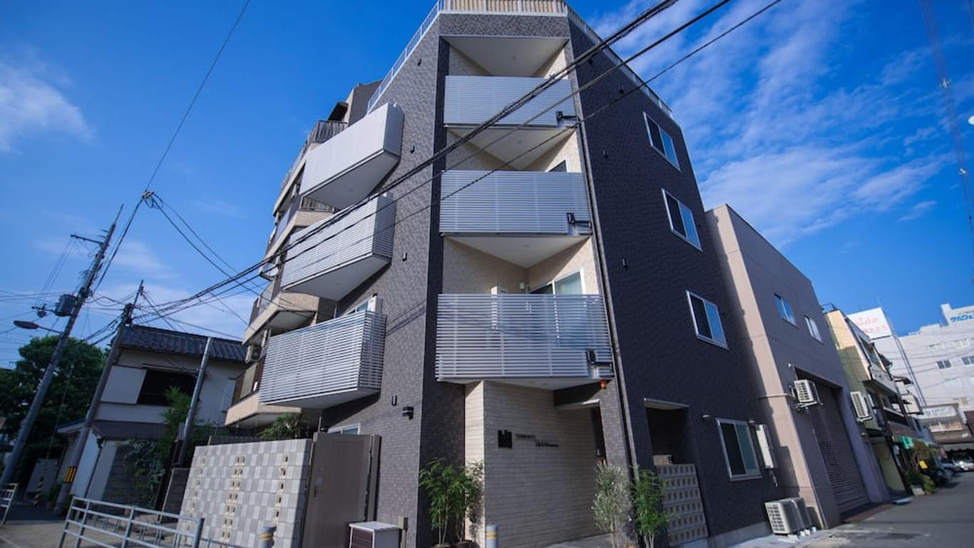 Terrace House Morinomiya