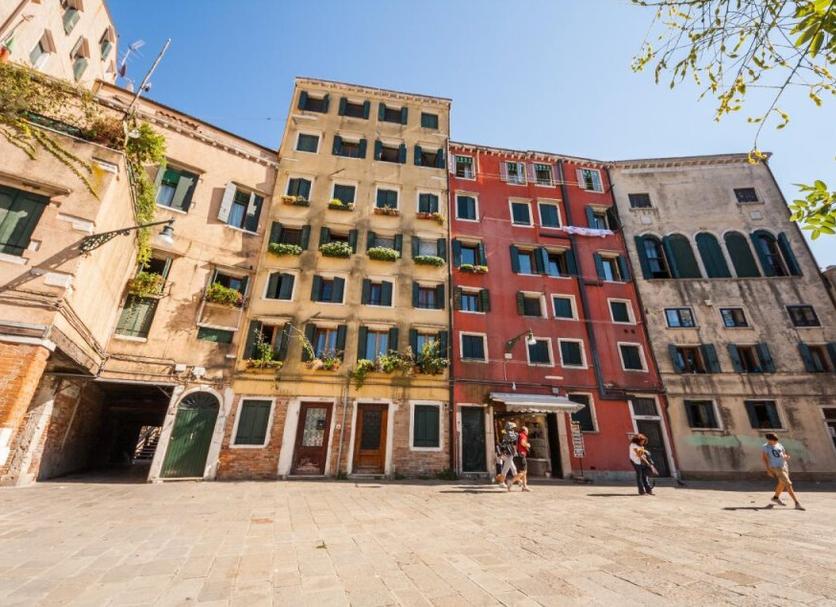 Edificio Foto