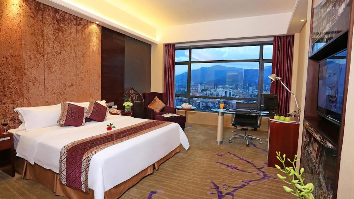 Ramada by Wyndham Longyan
