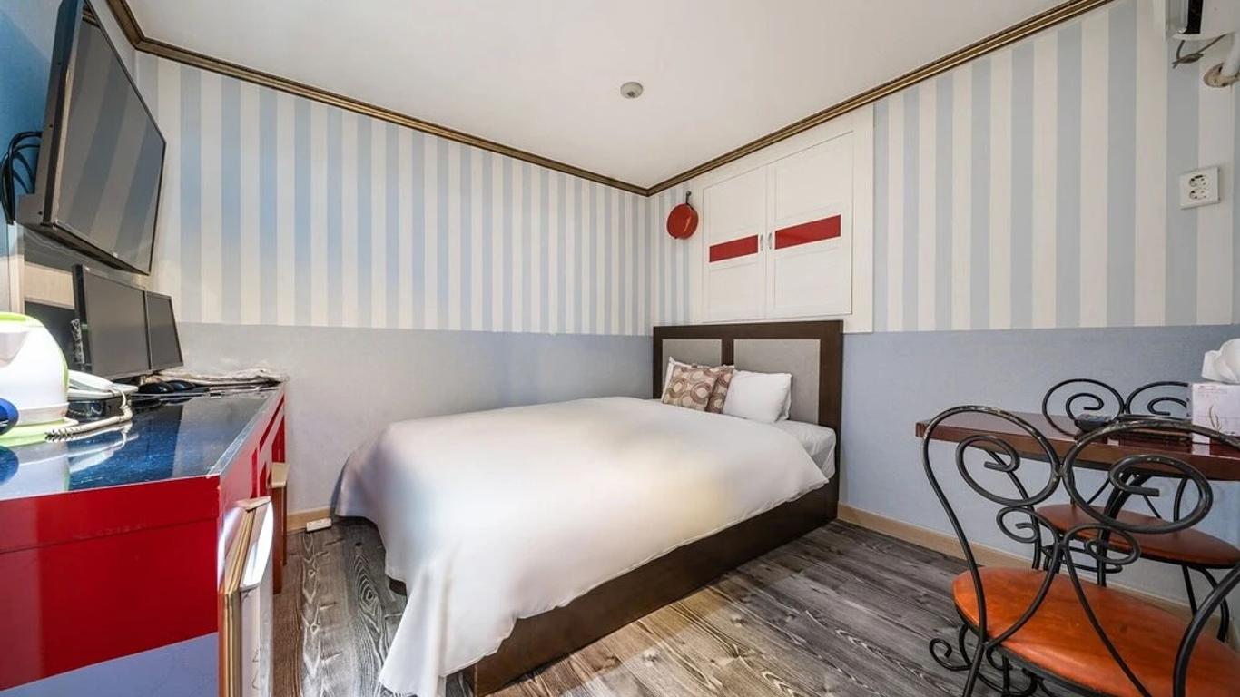 Sweet Motel