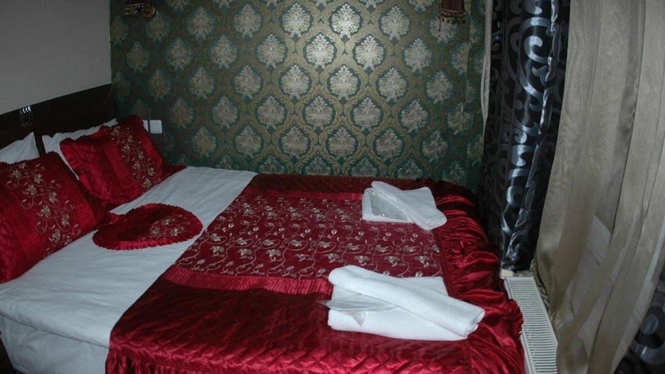 Emin Hotel