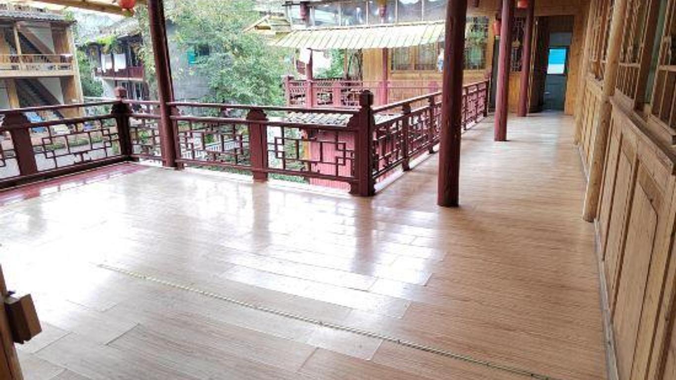 Yaquan Inn
