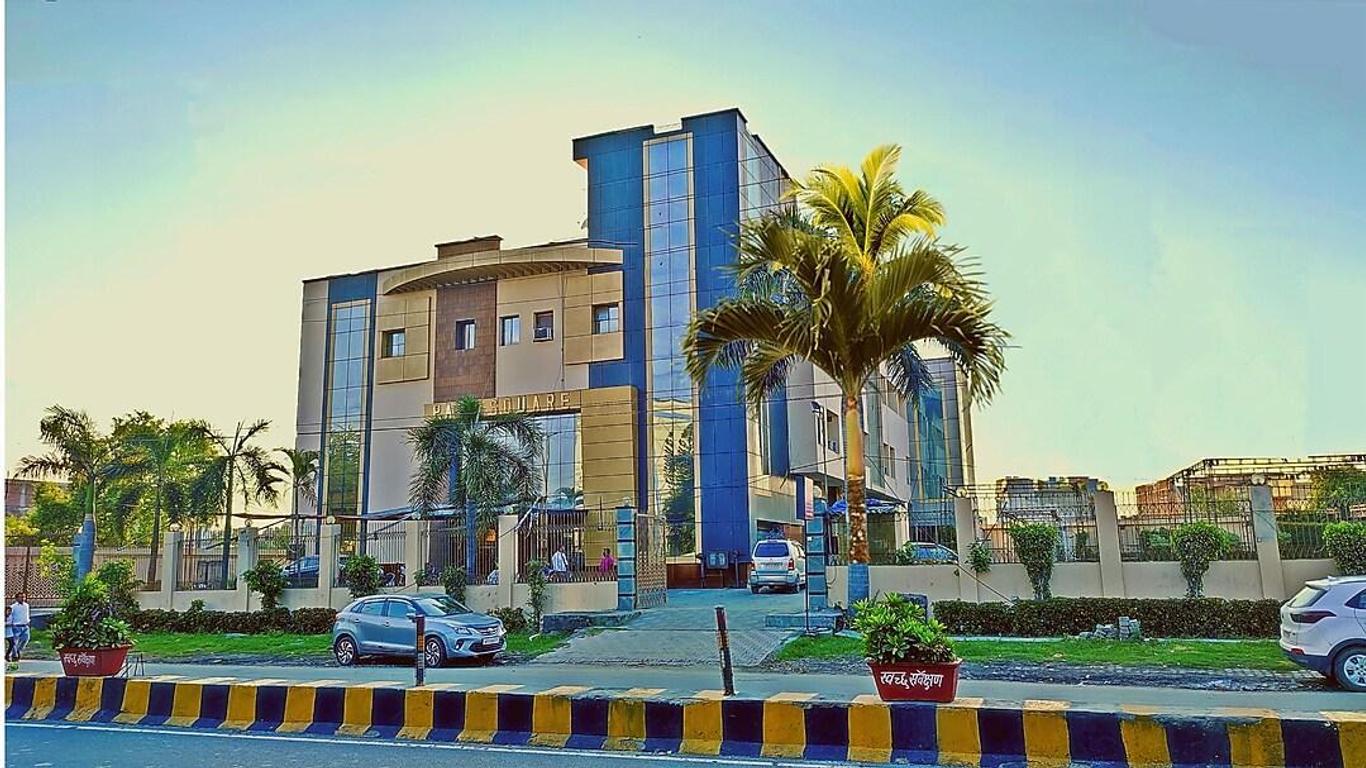Park Square Hotel