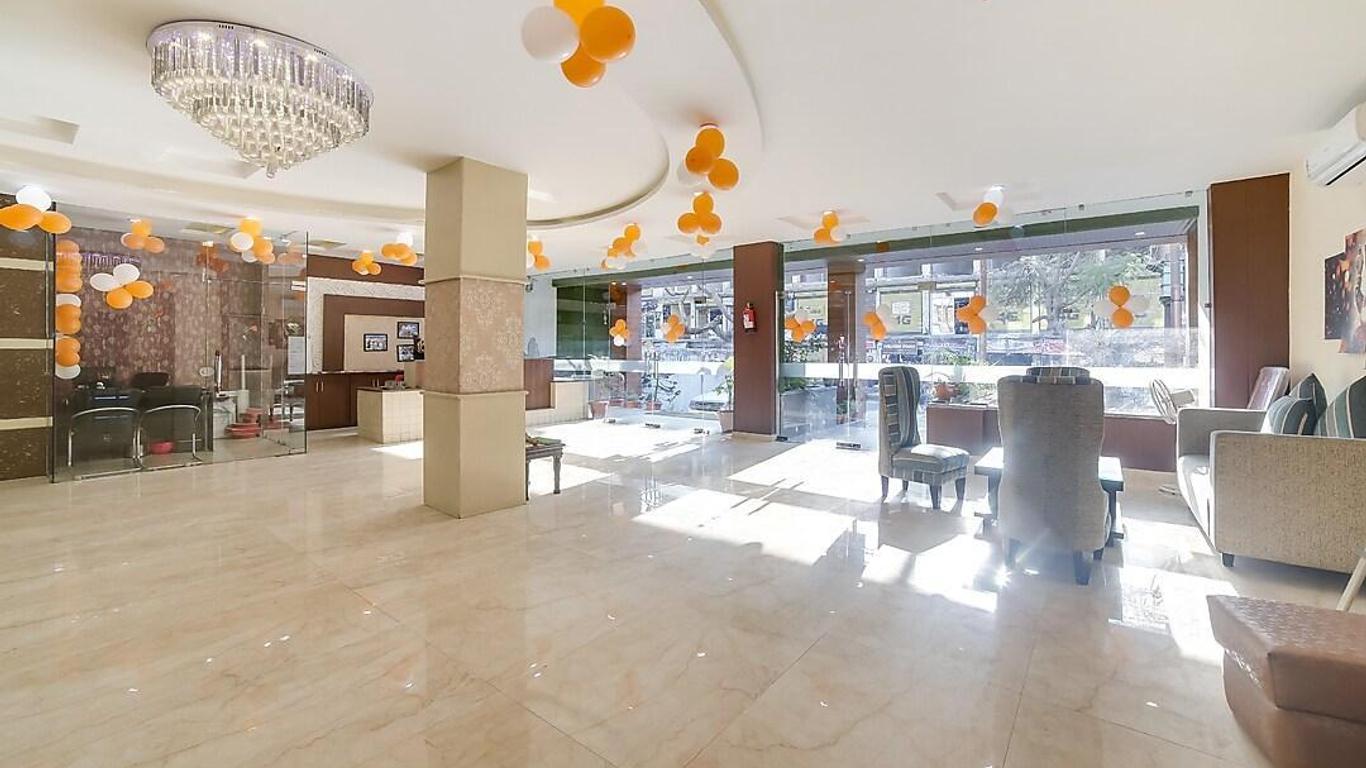 Vibhav Grand
