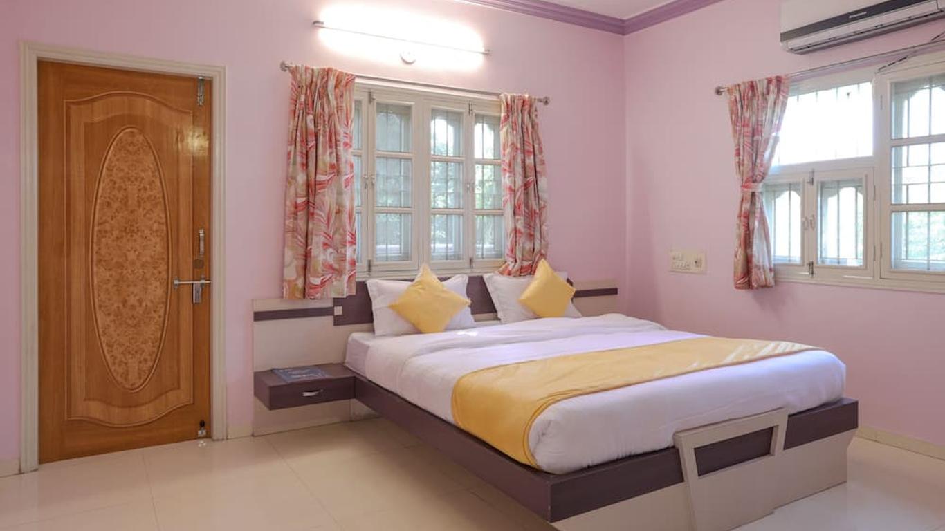 Oyo 10031 Wind Chimes Boutique Guest House