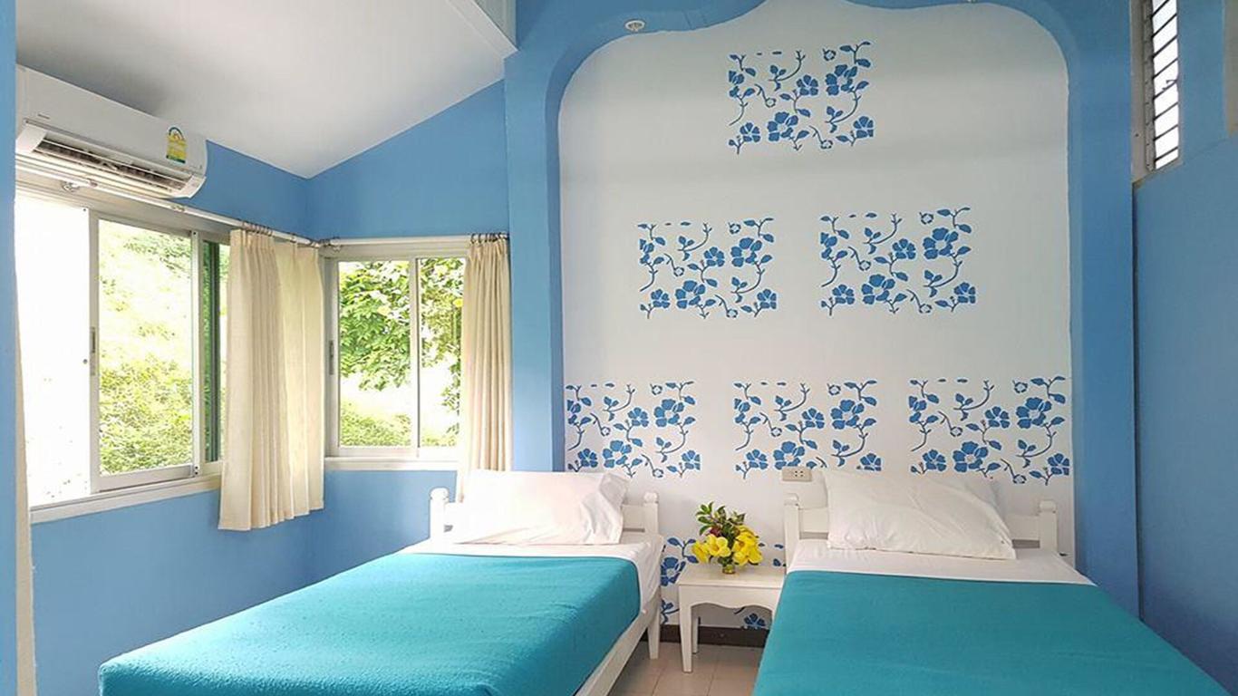 Rai Fhun Pen Jing Resort