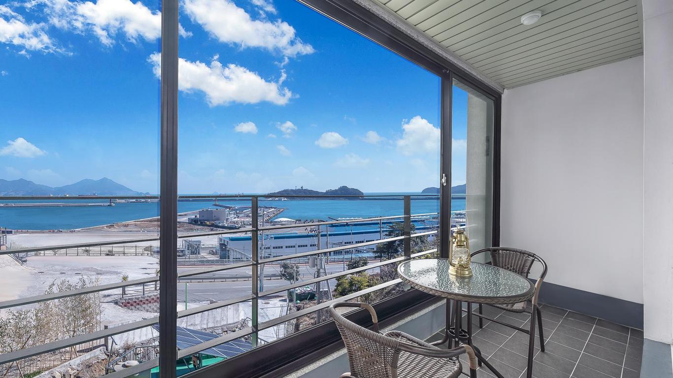 Yeosu Haedenview Pension