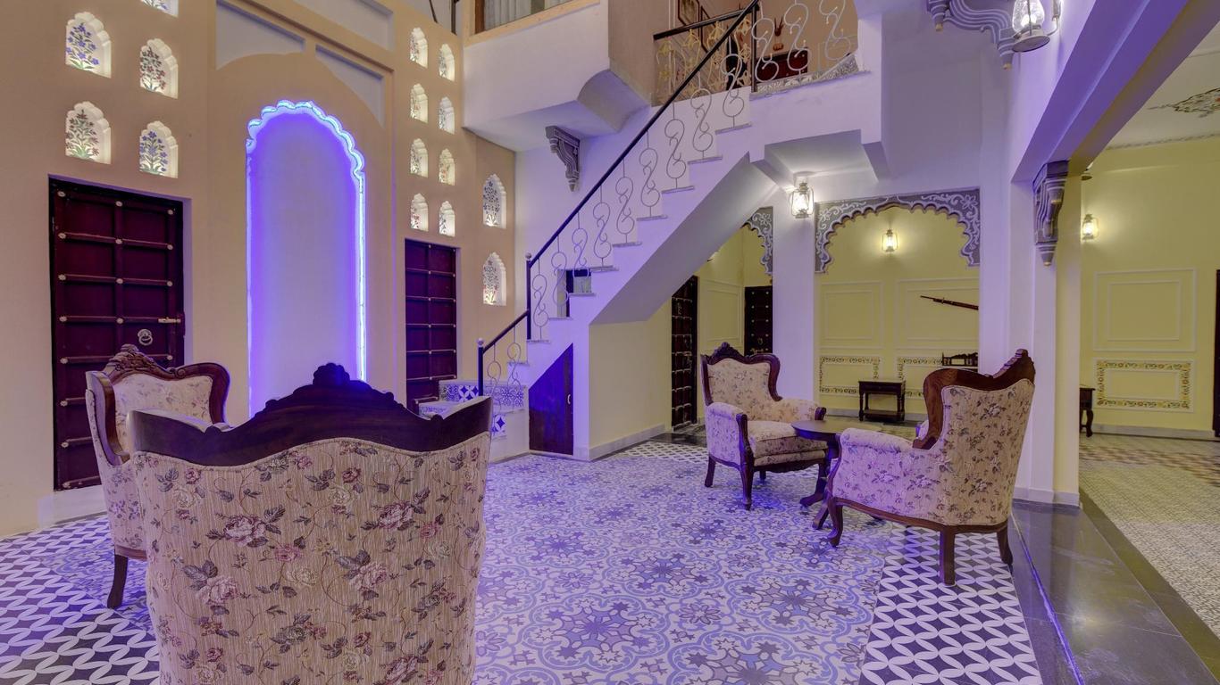 Hotel Janak Vilas