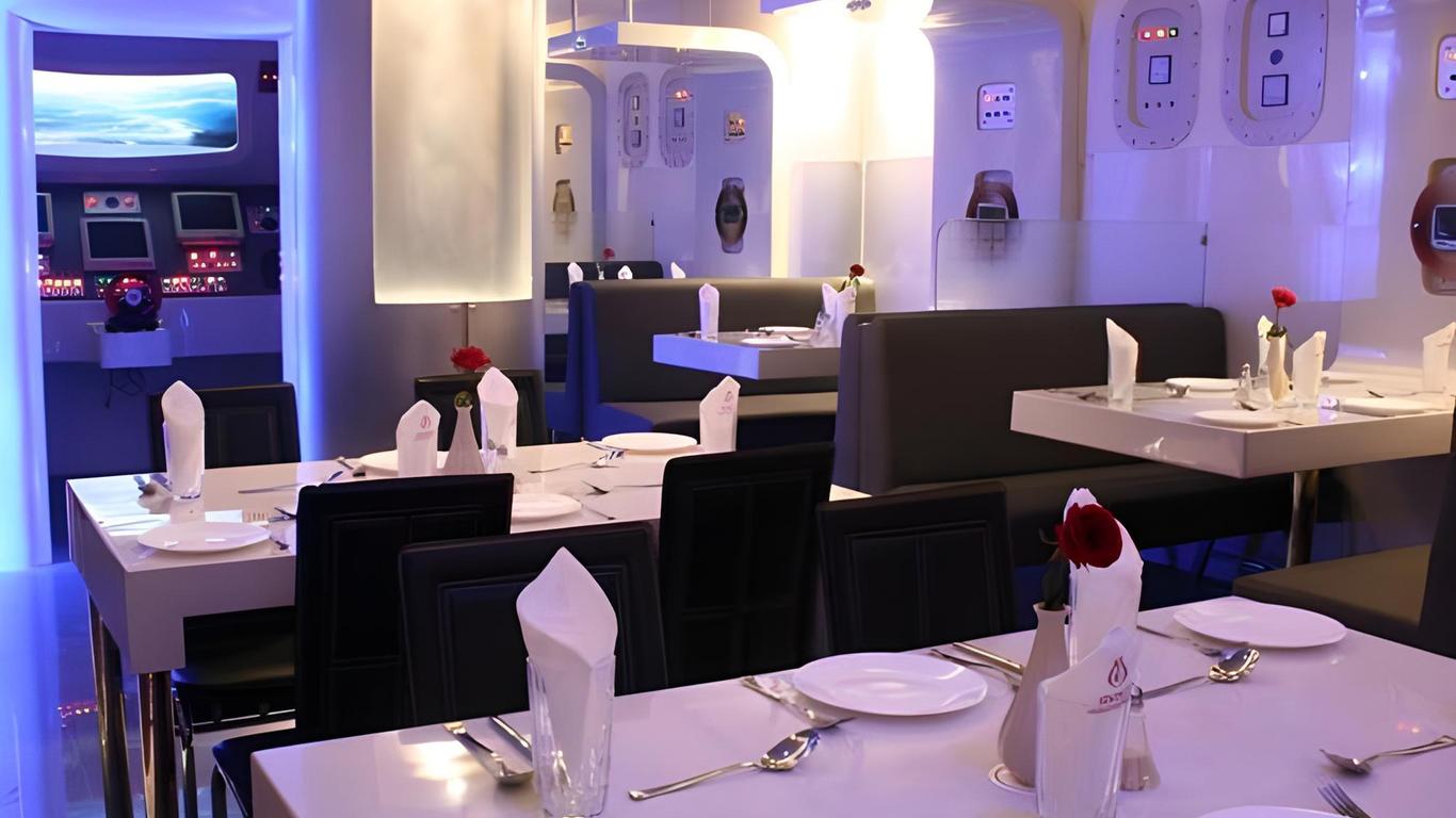 Hotel Shakti International