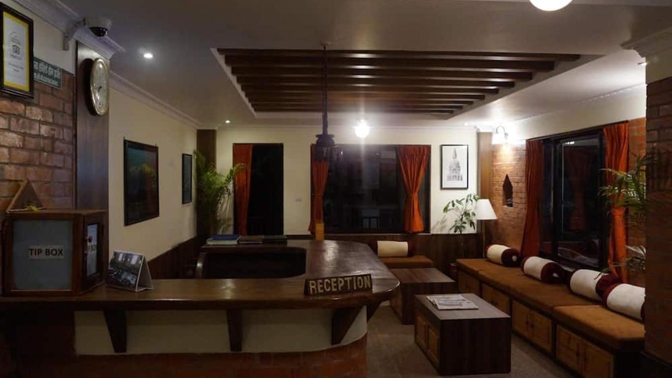 Gaia Holiday Home