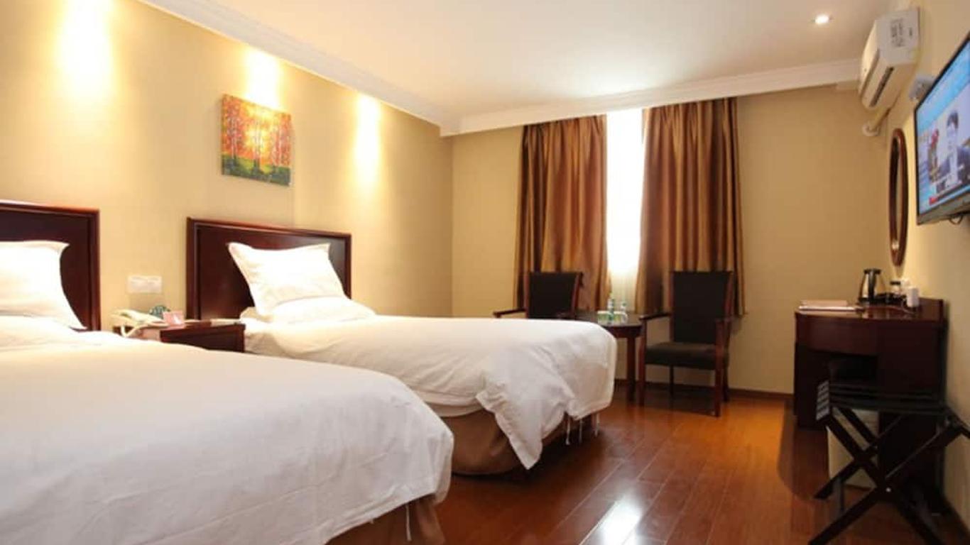 Greentree Inn Jiangsu Zhenjiang Gaotie Wanda Square Express Hotel