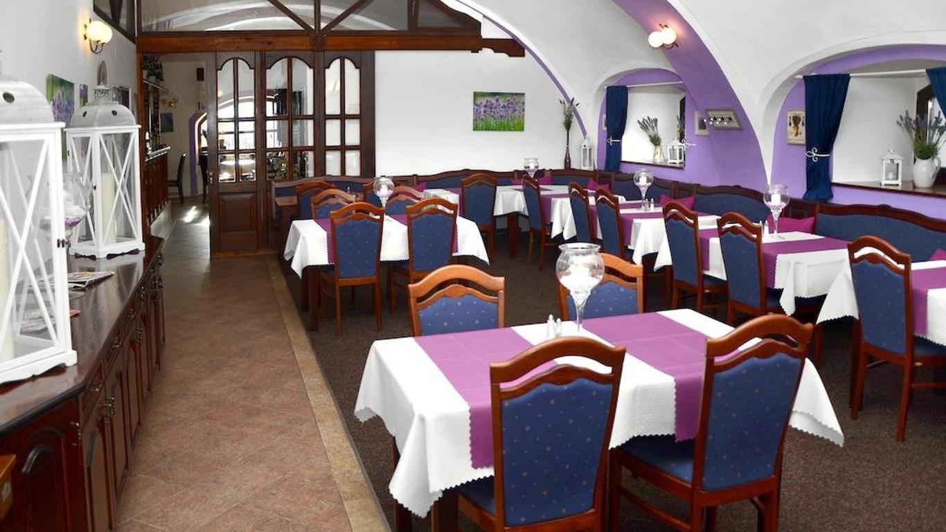 Hotel Jiricna