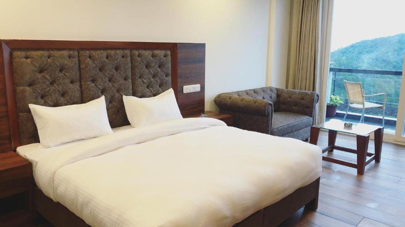 Hotel Chail Residency