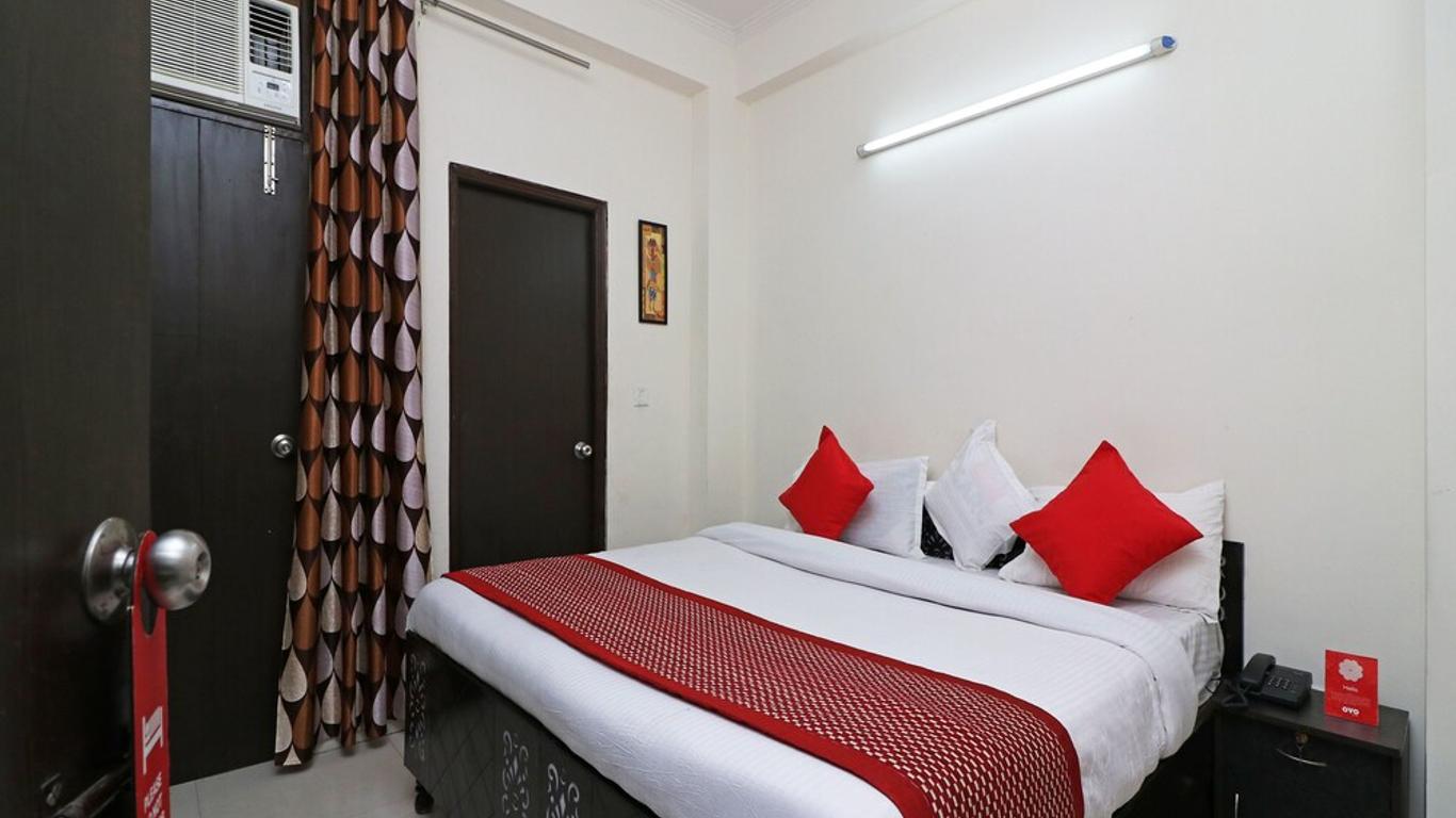 OYO 13046 The City Hospitality