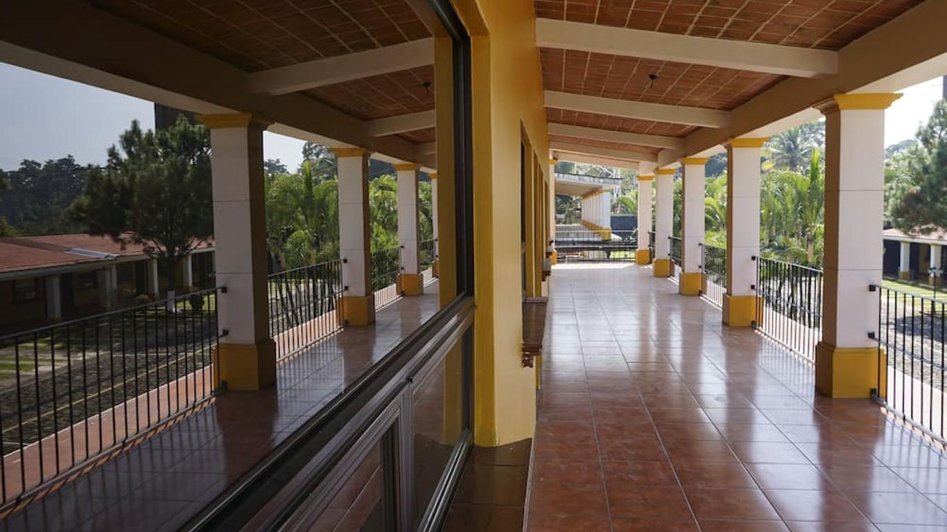 Zafra Hotel