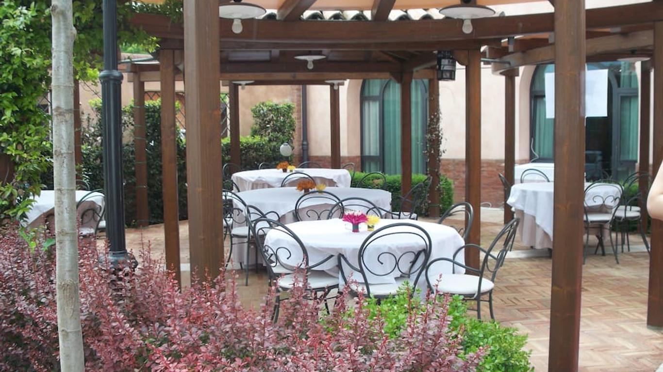 Hotel La Cantina