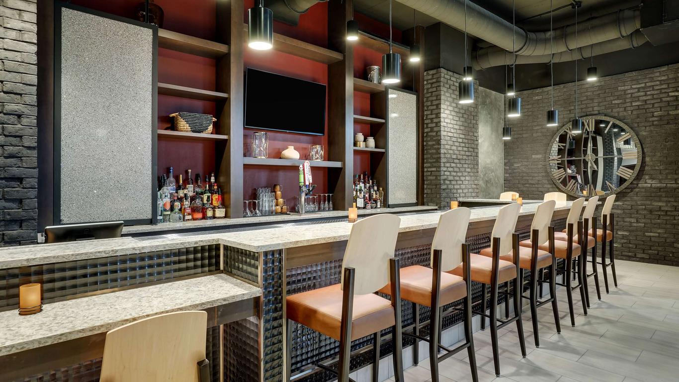 Drury Plaza Hotel Cincinnati Florence