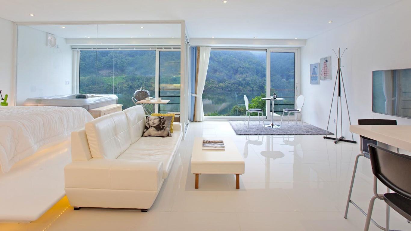 Gapyeong Solrio Pension