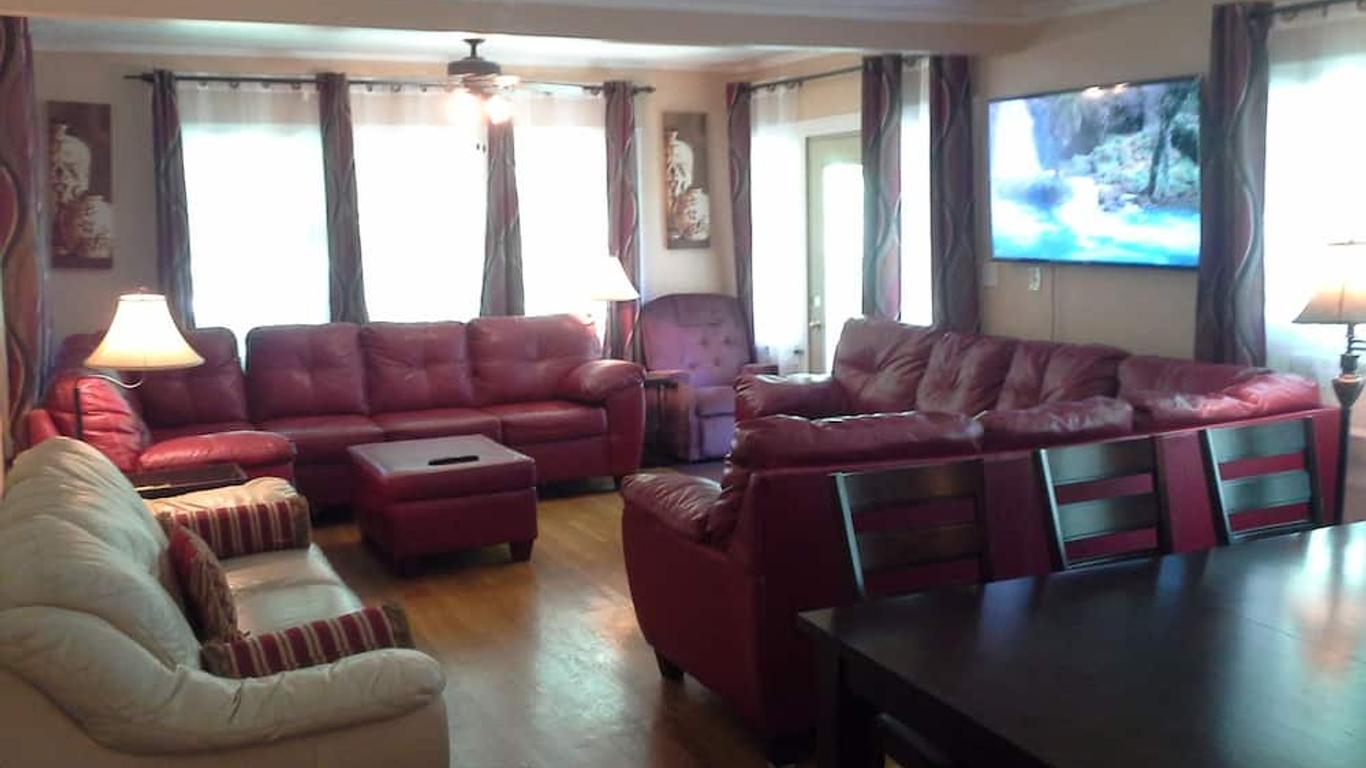 Jarvis Edgewater Park & Beach 5bd Villa