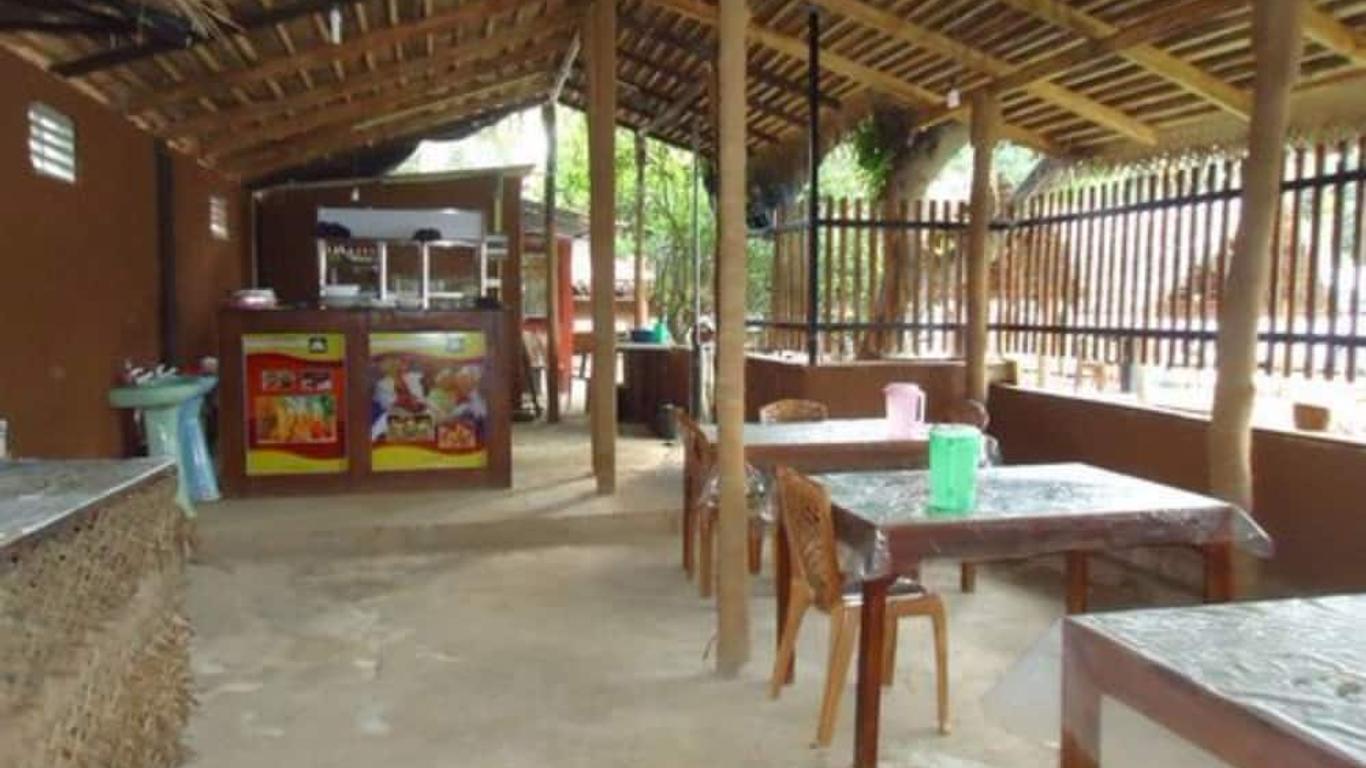 Rajarata White Palace