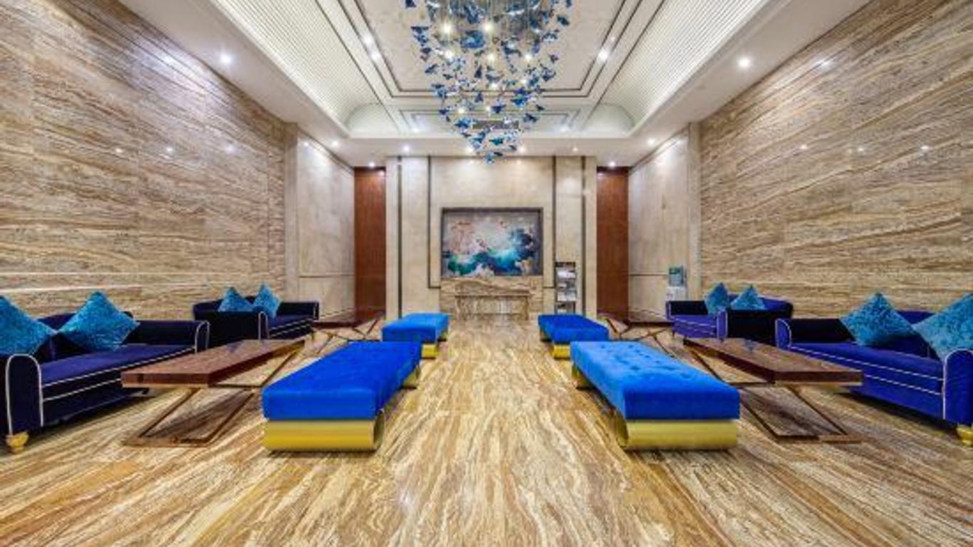 Jianmenguan International Hot Spring Hotel