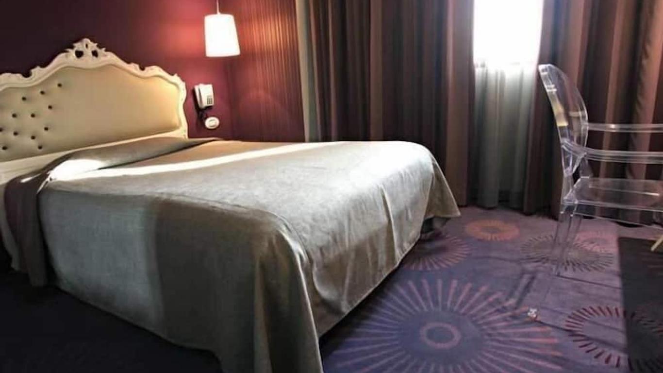 Hotel Moderno
