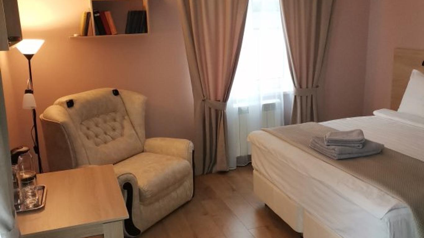 Guest House U Yuli