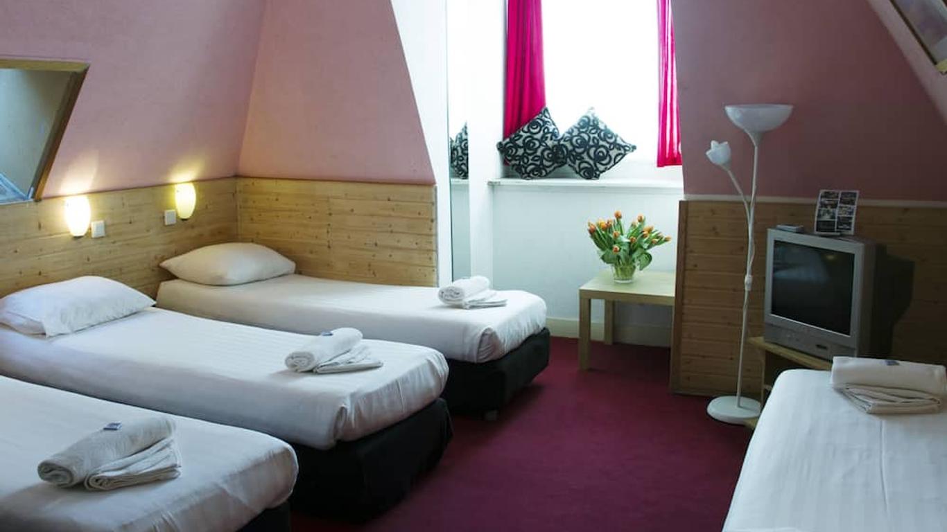 Floris Hotel