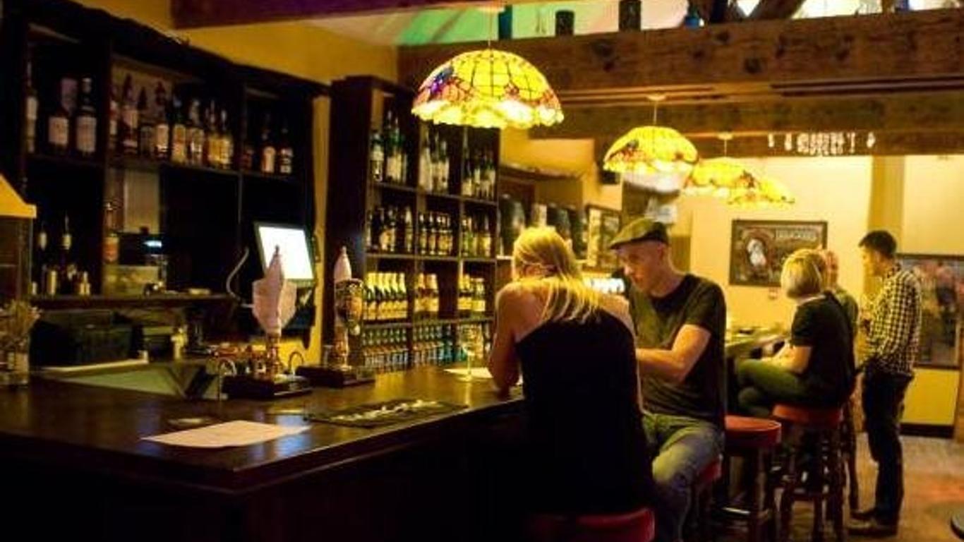 The Old Bath Arms