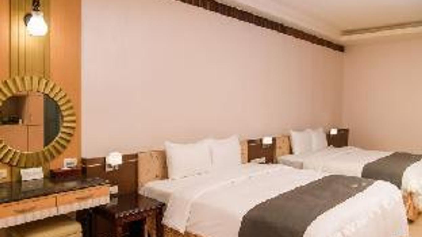 Li Chih Thanl Thuei Hot Spring & Resort