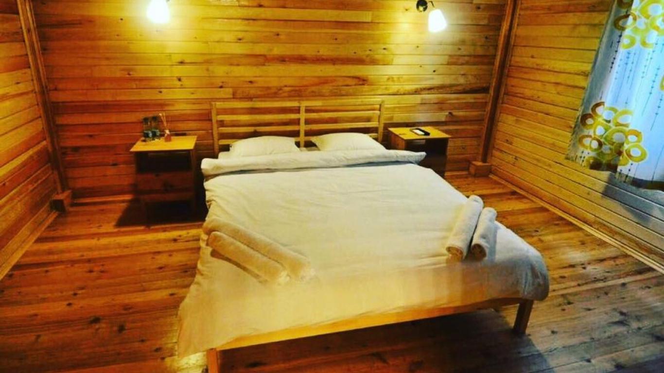 Lithos Hotel