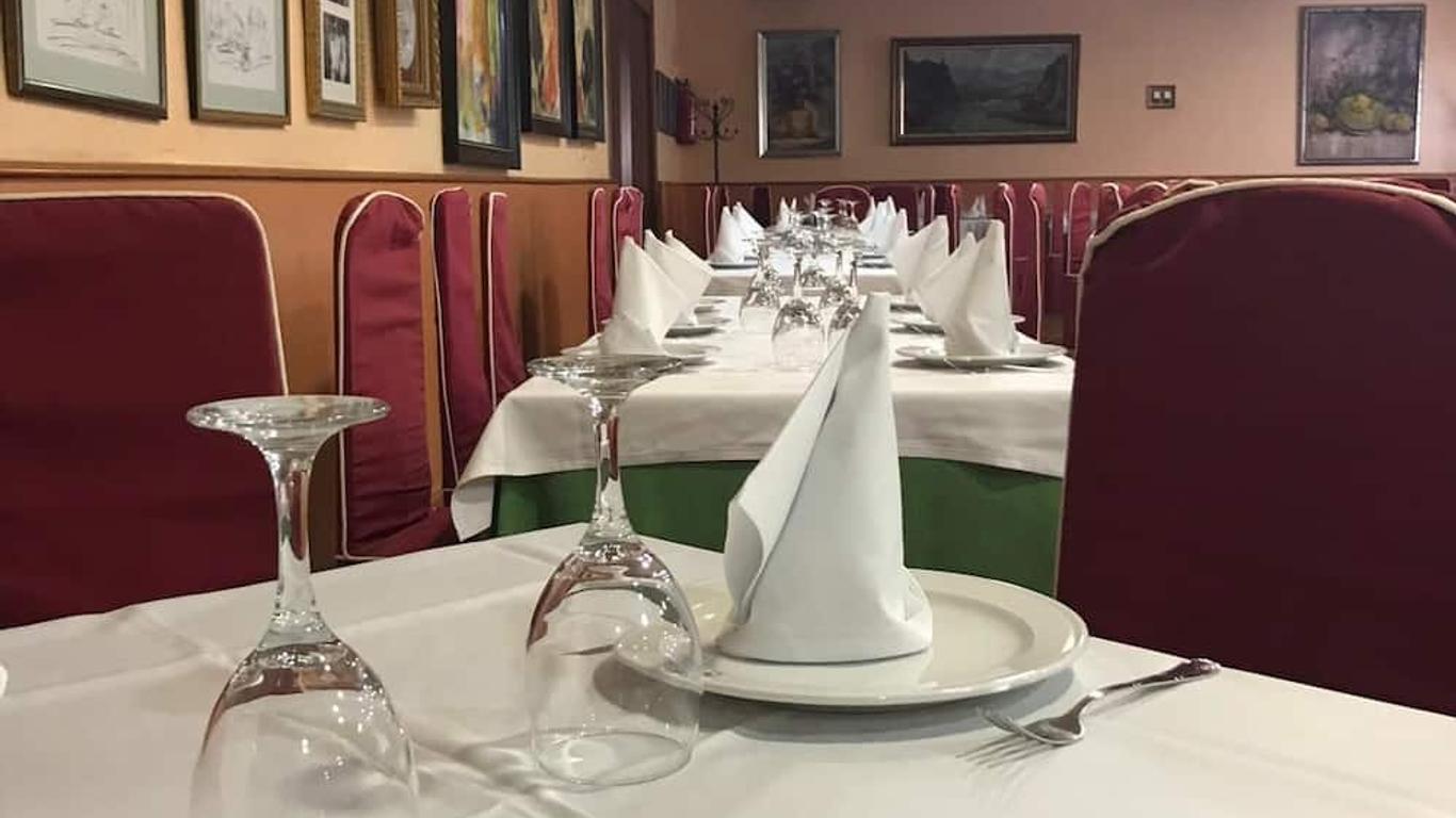 Hotel Mesón del Moro