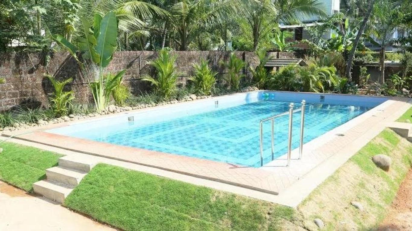 Sadhoo Inn