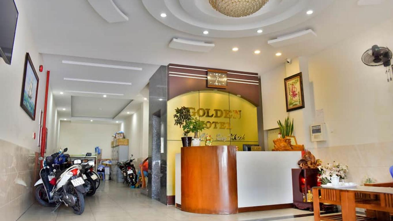 Golden Hotel