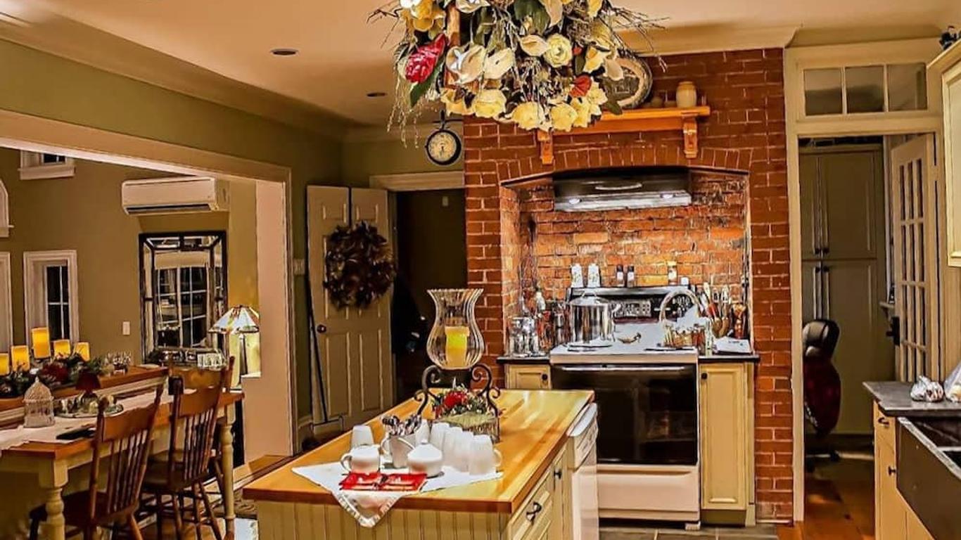 Briarwood Bed & Breakfast