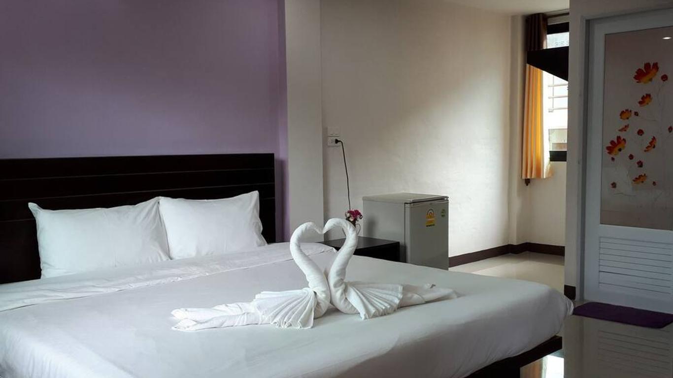 Nan Green View Hotel