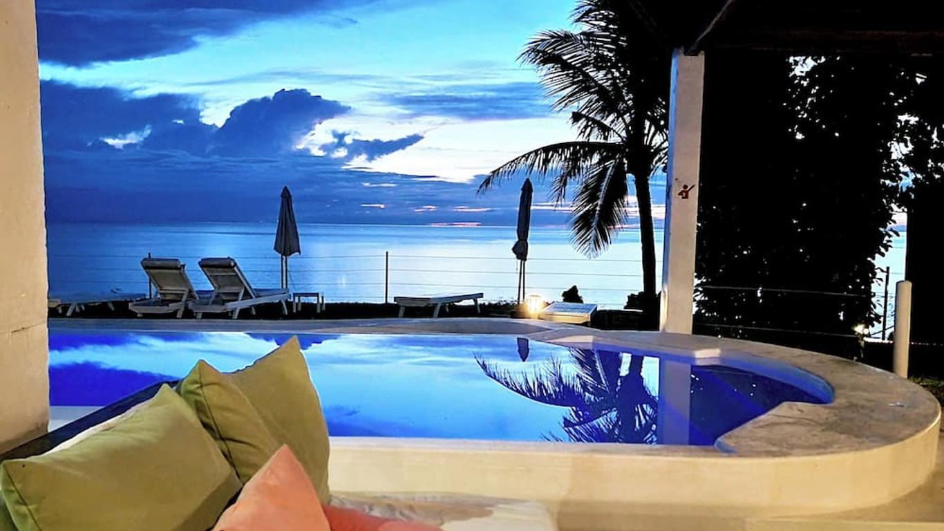 Kawayan Holiday Resort