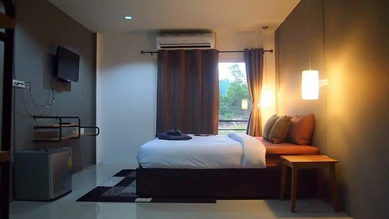 Fondness Hotel