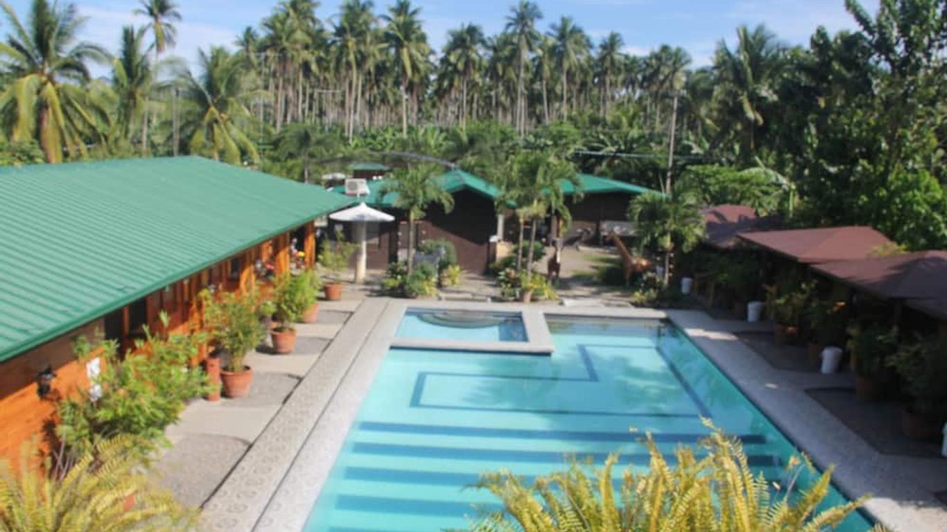 Villa Del Rosario Resort