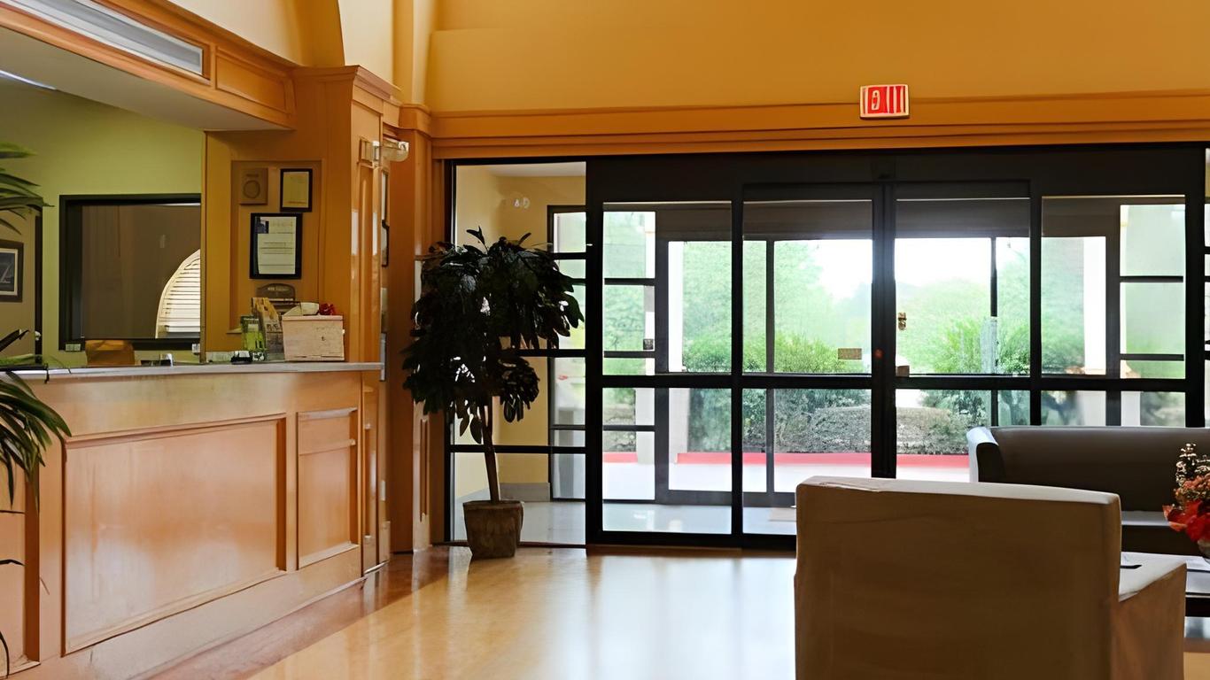 Candlewood Suites Houston - Stafford