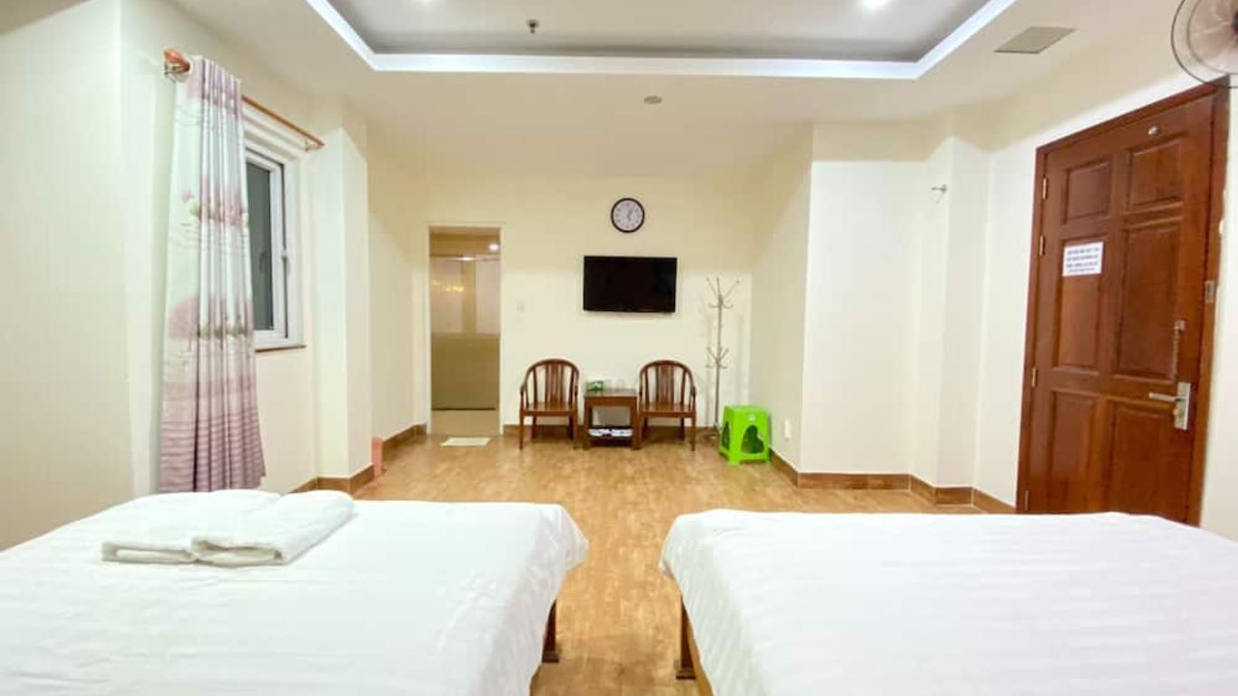 Minh Nhu Hotel