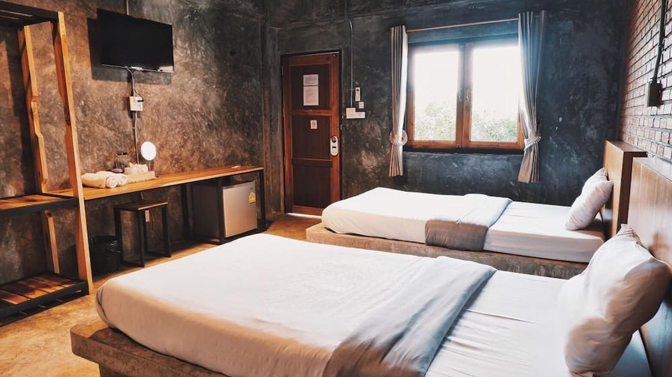 Ton Fang Hotel