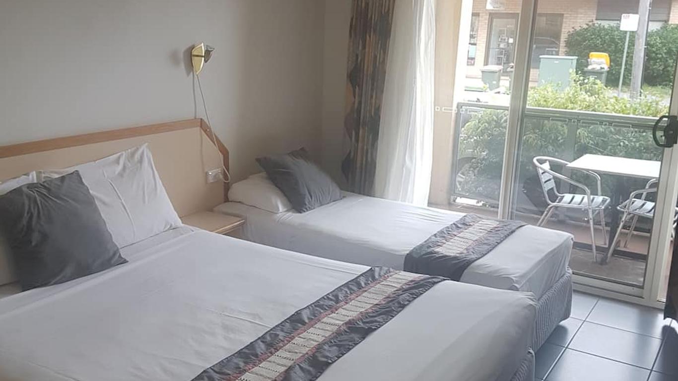 Jopen Cafe & Motel