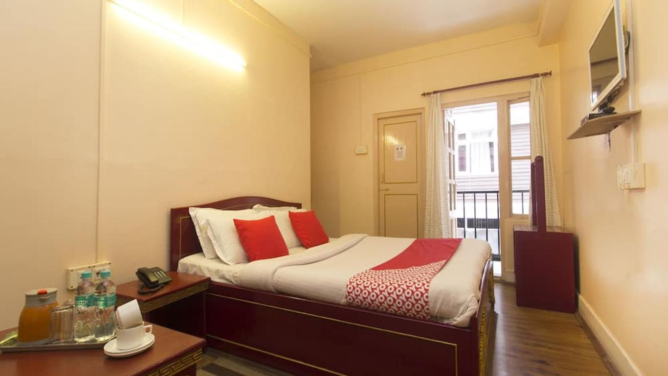 OYO 12192 Hotel Polok